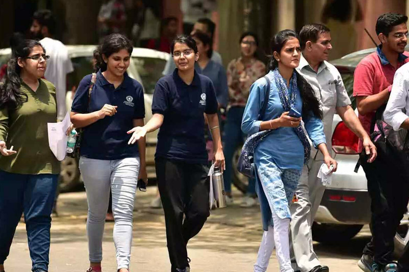 UPSC aspirants in Delhi — Karol Bagh PG near Old Rajinder Nagar
